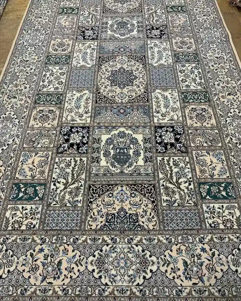 Isfahan Persian Wool & Silk Carpet — Ivory Kheshti Garden Compartment, PRR-IS-028