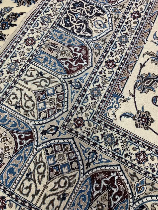 Naein Persian Handmade Carpet — Mihrab Vase — 200 × 300 cm — image 3