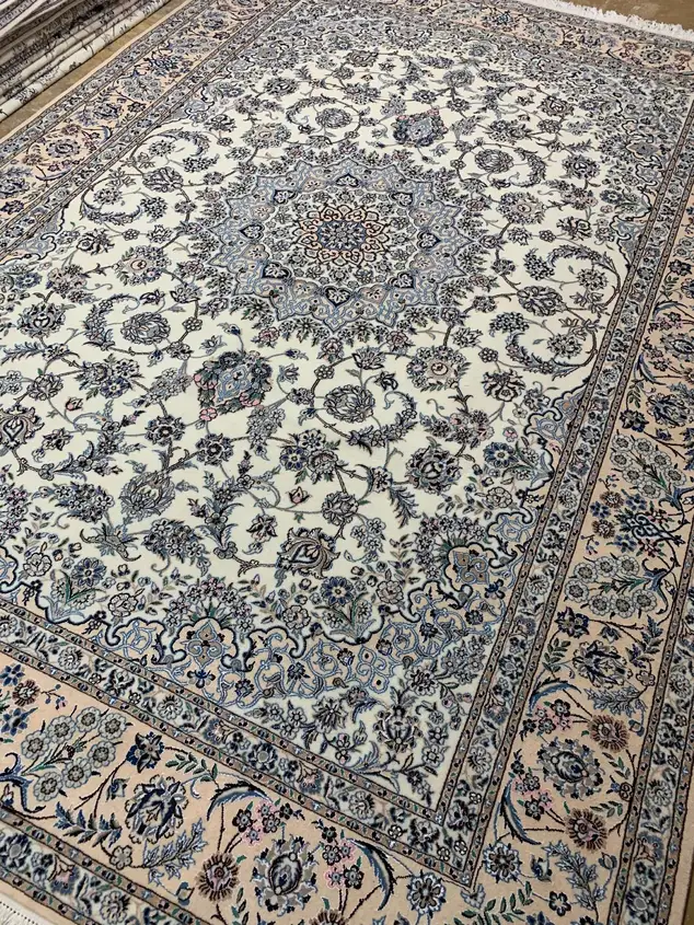 Naein Persian Handmade Carpet — Arabesque Medallion — 250 × 350 cm — image 2