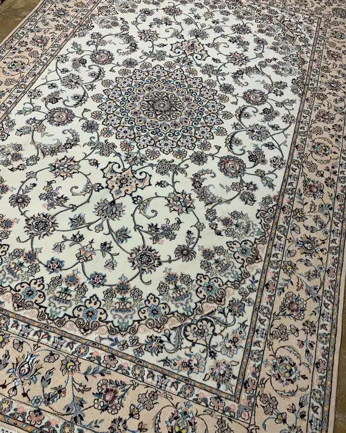 Naein Persian Handmade Carpet — Ivory Shah Abbasi Floral Medallion — 200 × 300 cm — image 2
